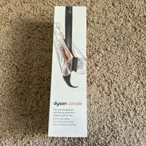 Dyson
Corrale Straightener